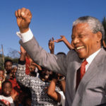 نيلسون مانديلا.. رمز الحرية في القارة السمراء